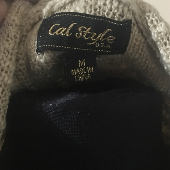 🍂🍁Long knit cardigan.🍂🍁 - Picture 4 of 4